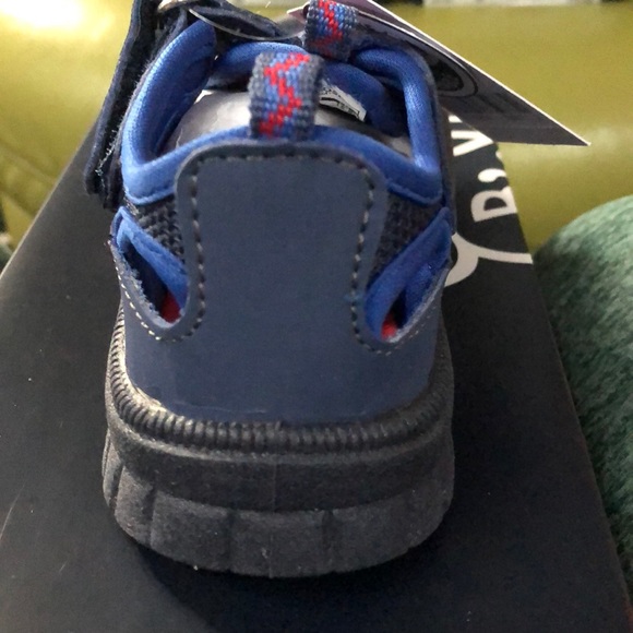 Sold out - Picture 4 of 7